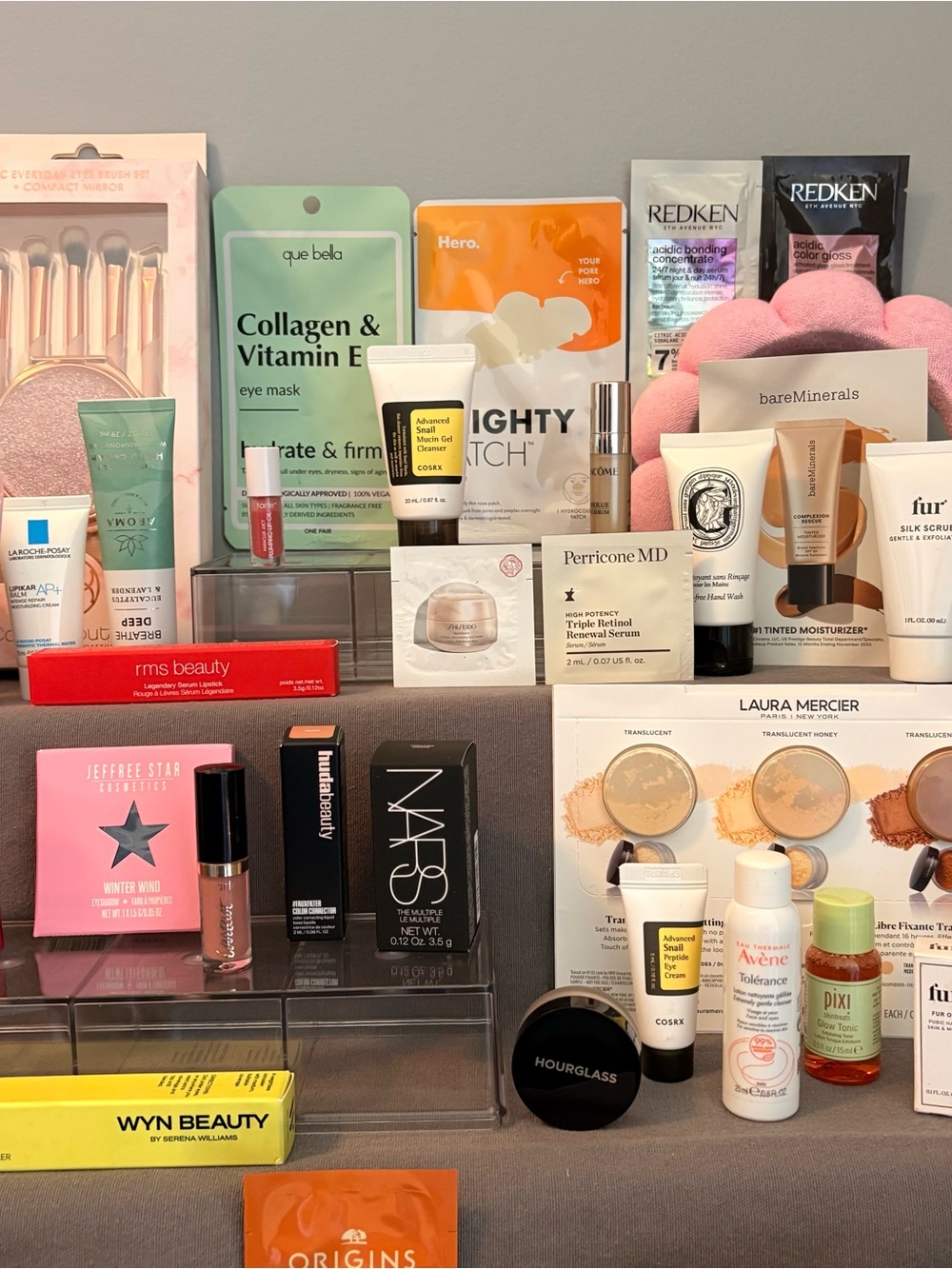 Sephora Beauty Sample & Skincare Assortment in Pink, White, Gold, Black - Picture 5 of 5